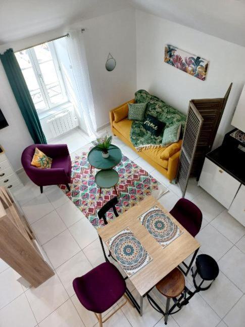 Tres Bel Appartement Avec Superbe Vue Sur Le Port De Saint Goustan أوري المظهر الخارجي الصورة