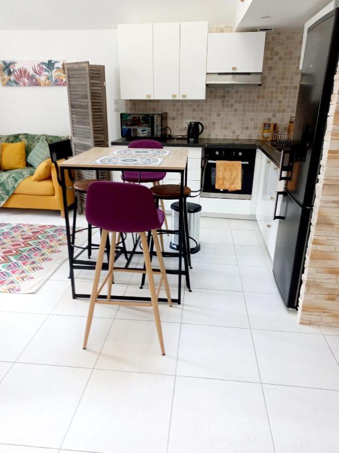 Tres Bel Appartement Avec Superbe Vue Sur Le Port De Saint Goustan أوري المظهر الخارجي الصورة